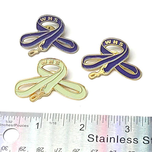 WHS Winnipeg Humane Society Leash Chappelle Hat Pinback Badge Pets Dogs Cats - Picture 2 of 4